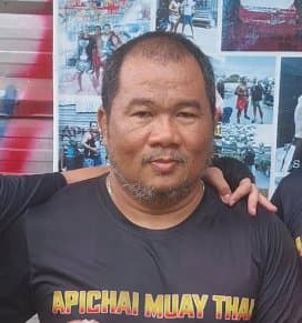 ครูอภิชัย